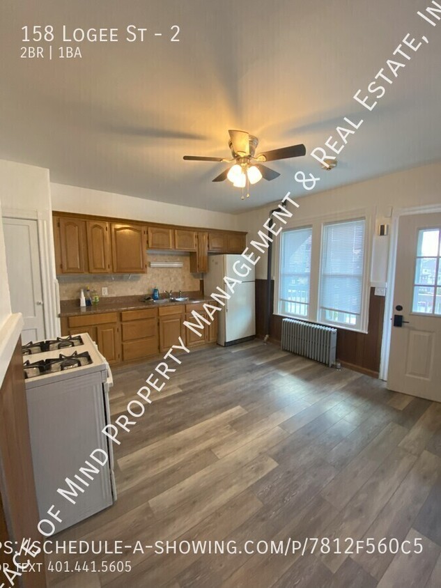 Foto principal - 2 Bedroom/1 Bath on 1st floor for $1600 pe...