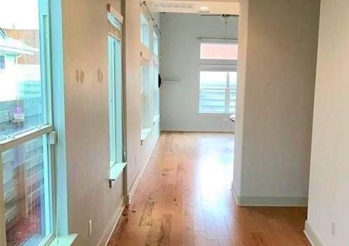 Foto del edificio - 7105 Mowbray St