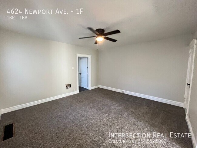 Foto del edificio - 4624 Newport Ave