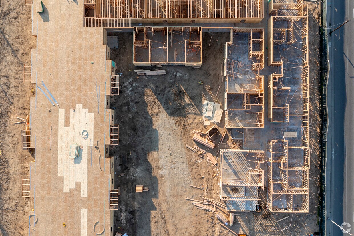 La construcción 1/2023 - 1605 E Vassar Ave