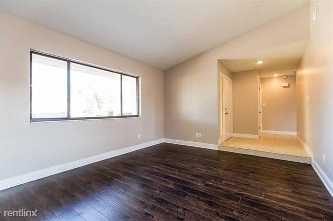 Building Photo - 3 br, 2 bath House - 103 Holderness Dr UNIT