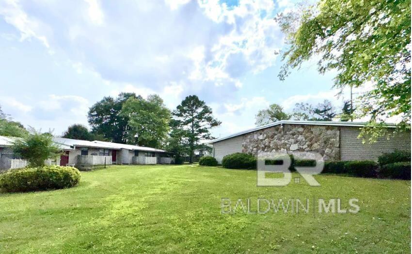 Foto principal - 1101 W Laurel Ave
