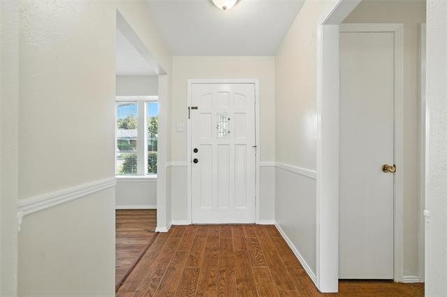 Building Photo - 2838 Maydelle Ln