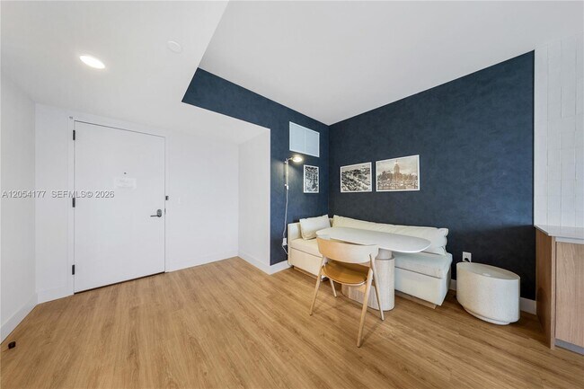 Foto del edificio - 159 NE 6th St