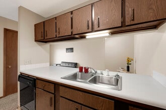 Building Photo - Hickory Ridge Apartments