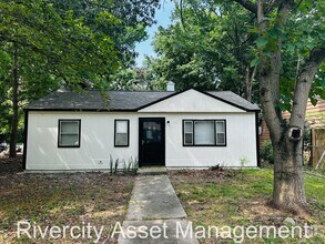 Building Photo - 865 Par Ave