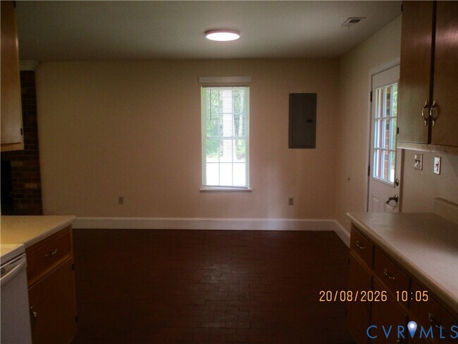 Foto del edificio - 15222 Verdon Rd