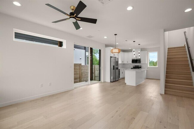 Foto del edificio - 5305 Ledesma Rd