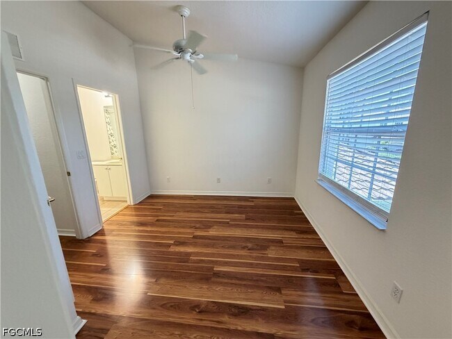 Foto del edificio - 8541 Athena Ct