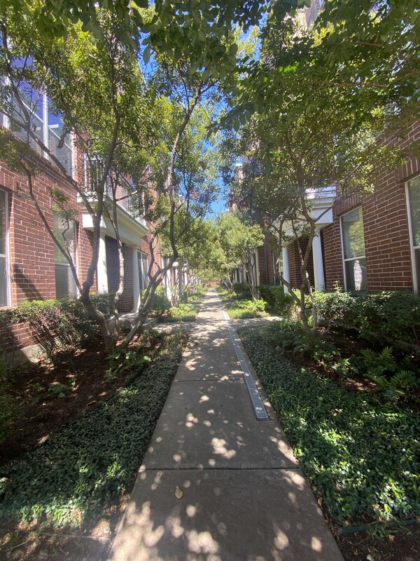 Foto del edificio - 4411 McKinney Ave