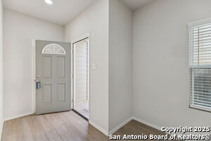 Foto del edificio - 7356 Misty Ridge Dr