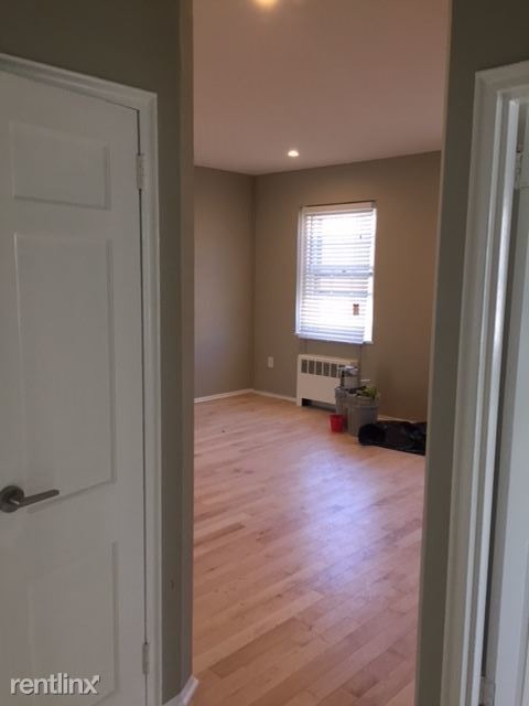 Building Photo - 2 br, 1 bath  - 672 Perth Pl Apt C