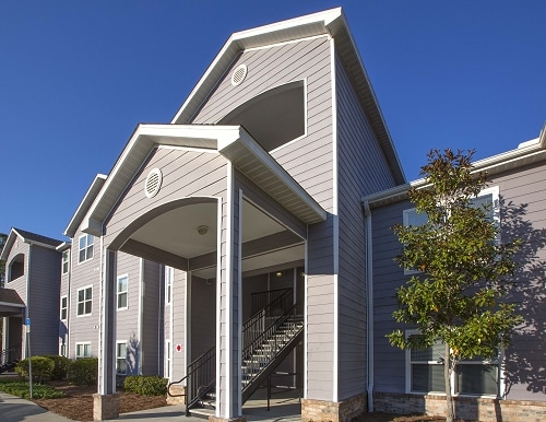 Building Photo - Pinnacle at Hammock Place