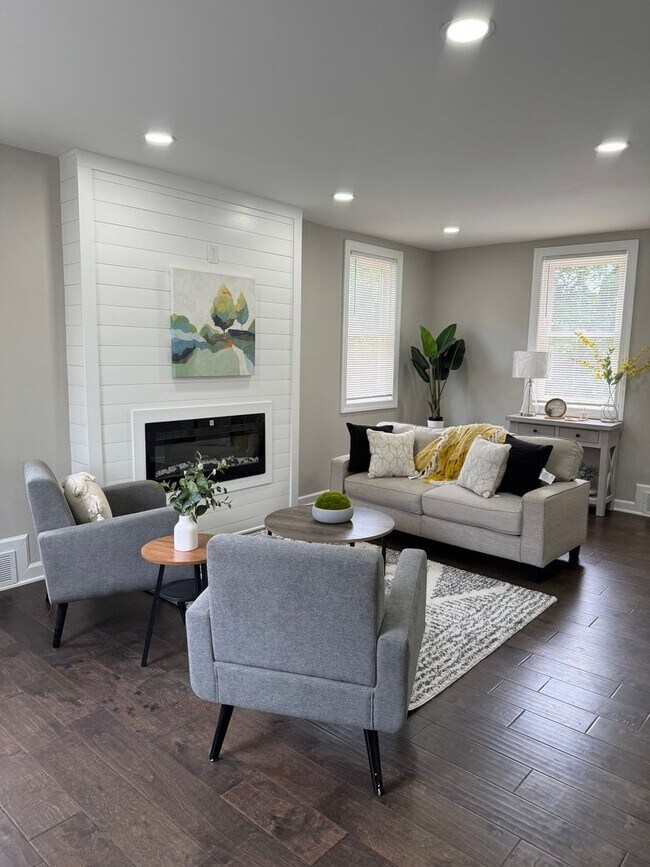 Foto del edificio - Spacious 4BR House in Baltimore