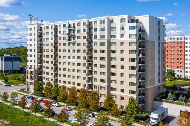 Building Photo - Williams Court D & G