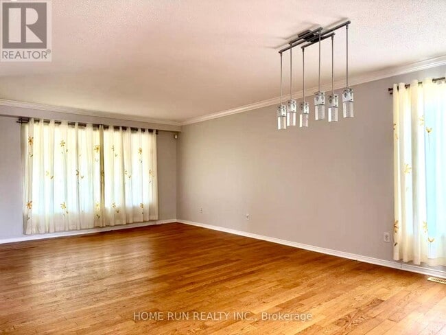 Building Photo - 1 Sandstone Ct