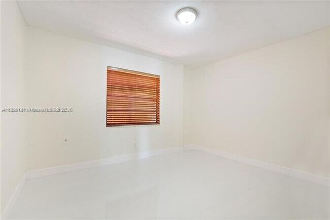 Foto del edificio - 13167 SW 11th Ln Cir