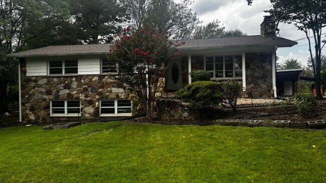 Foto del edificio - 25339 Rainbow Ranch Ln