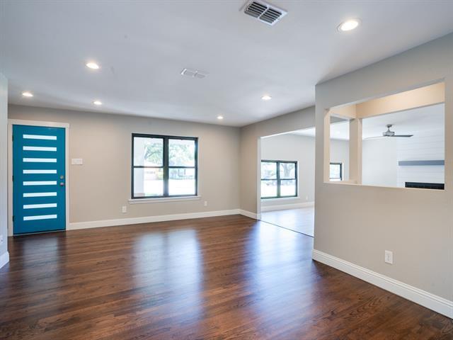 Building Photo - 2915 Lavita Ln