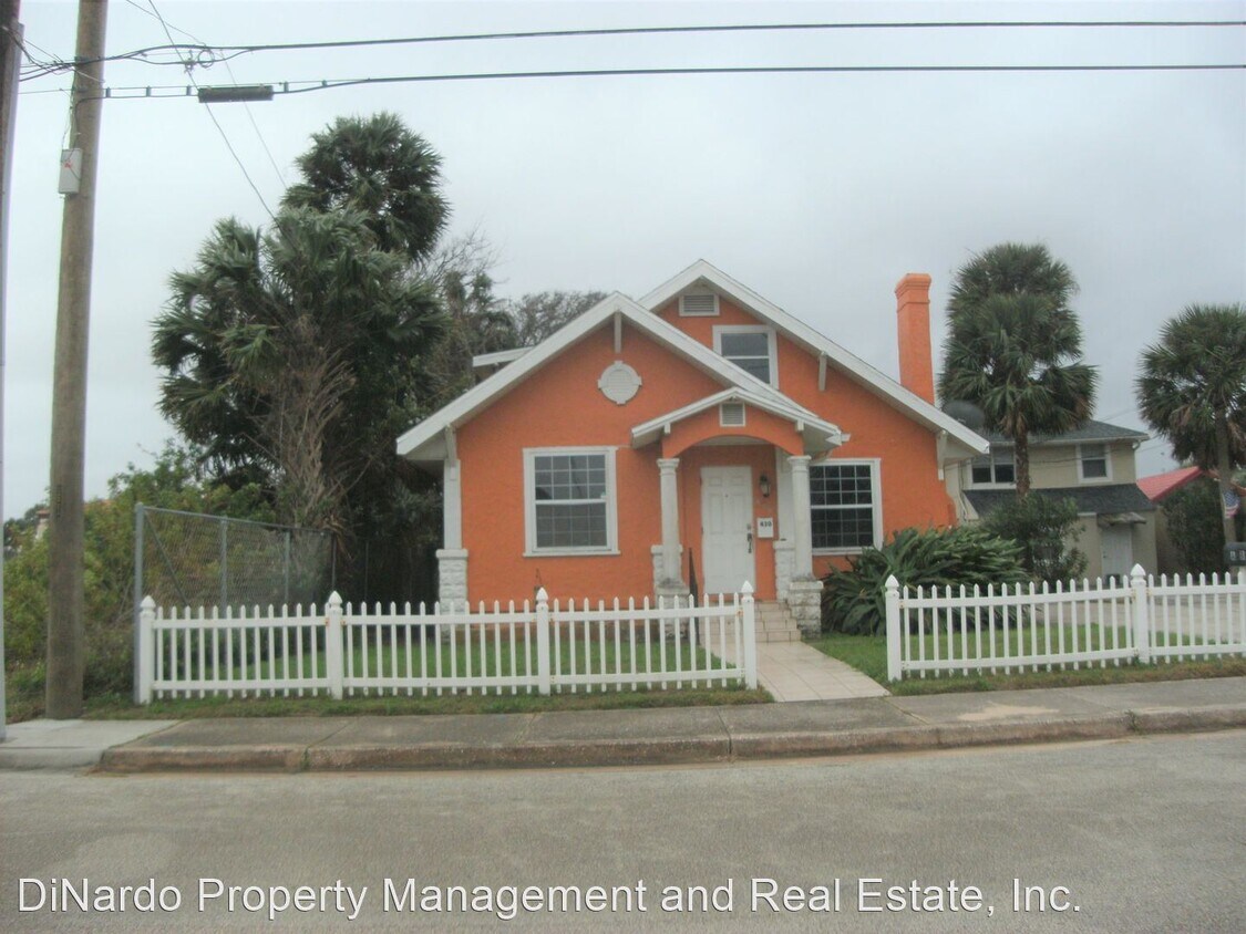 Primary Photo - 4 br, 3.5 bath House - 430 Goodall Ave