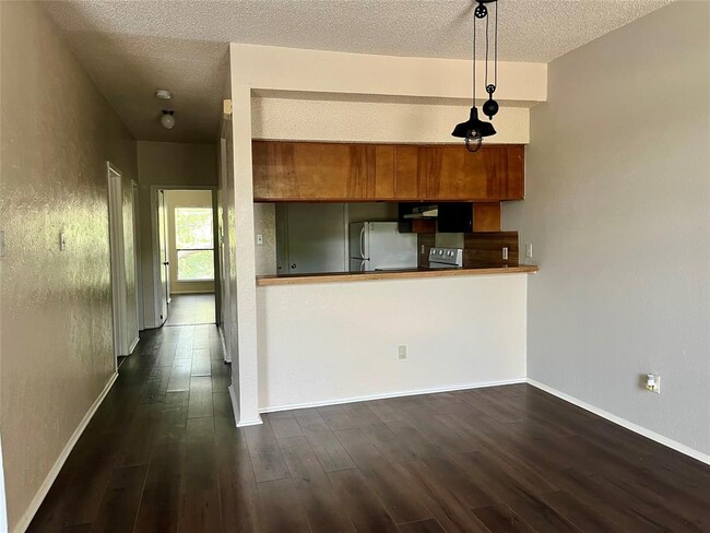 Building Photo - 5309 Indio Dr