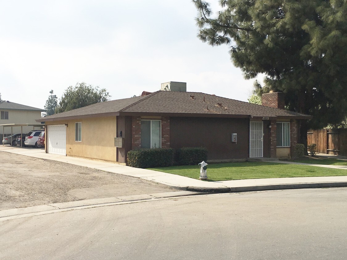 Building Photo - 4801 Buckley Way