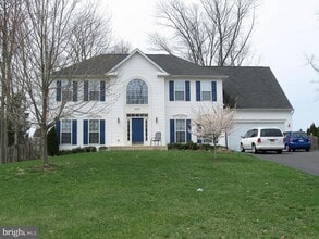 Building Photo - 4055 Carrick Ct