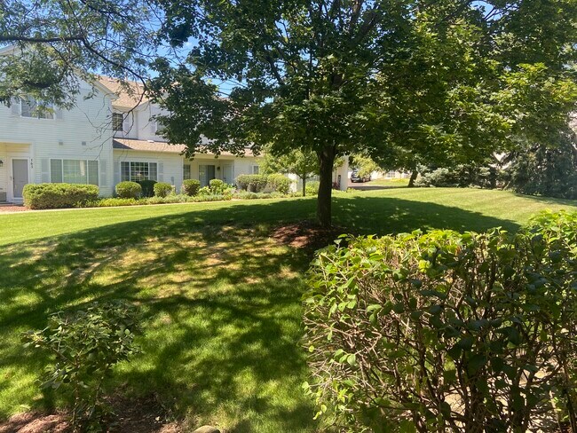 Foto del edificio - 160 Heather Glen Dr