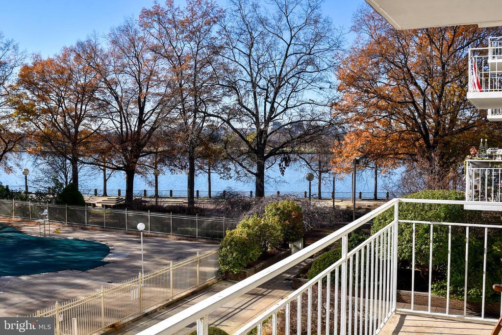 1425 4th St SW Unit A108, Washington, DC 20024 Room for Rent in
