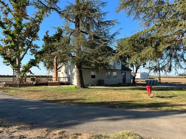 Foto del edificio - 37460 Co Rd 19A