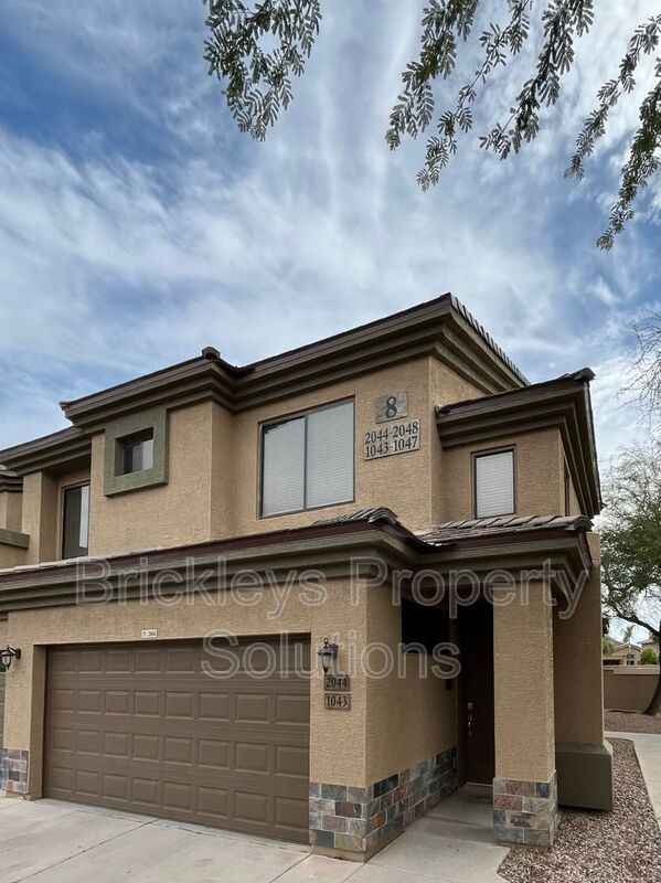Foto del edificio - 705 W Queen Creek Rd