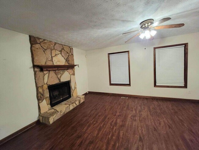 Foto del edificio - 3641 Ashley Woods Dr