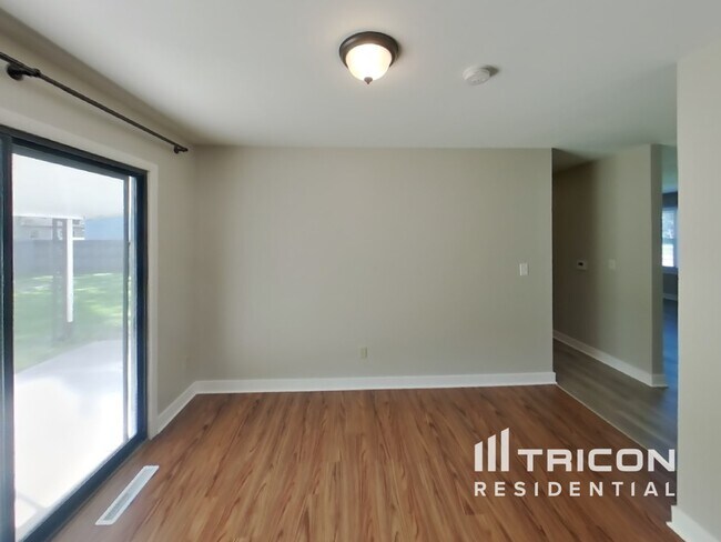 Foto del edificio - 620 Northgate Rd