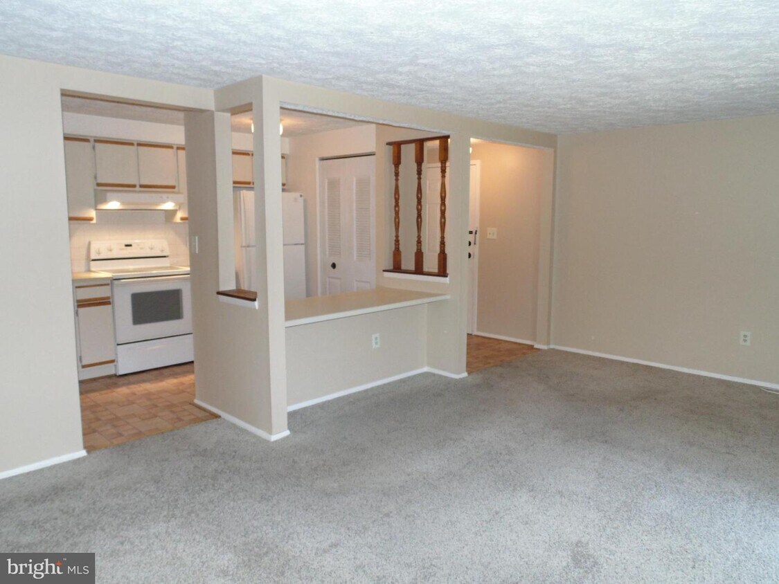 3500 Wedgewood Ct Unit E, Pasadena, MD 21122 Condo for Rent in