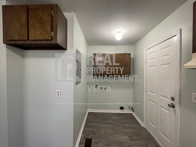 Foto del edificio - 617 Maplewood Dr