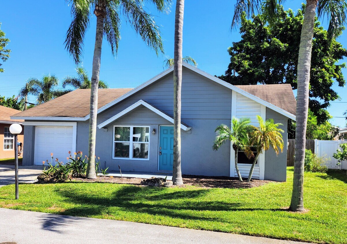 Primary Photo - 14576 Sunset Pine Dr
