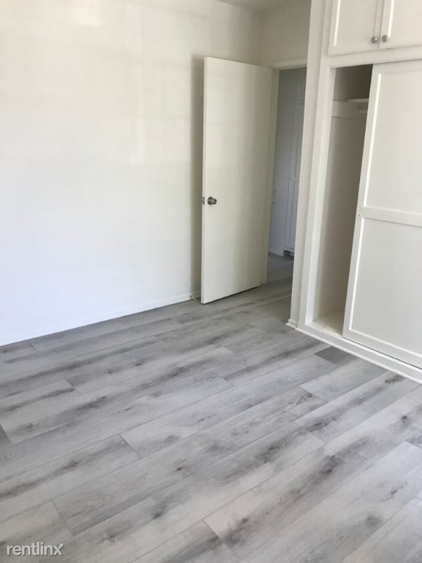 Building Photo - 8336 Blackburn Ave