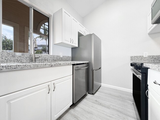 Building Photo - Cat-Friendly Makakilo Condo with A/C