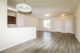 Building Photo - 9731 Cira Court