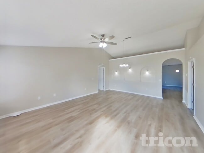 Building Photo - 5204 Juliet Ct