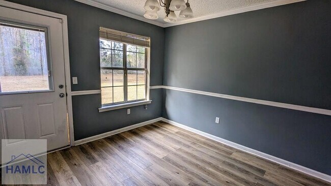 Building Photo - 145 Cowart Rd