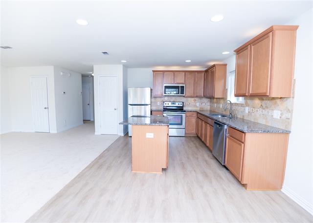 Foto del edificio - 3116 Montserrat Creek Dr