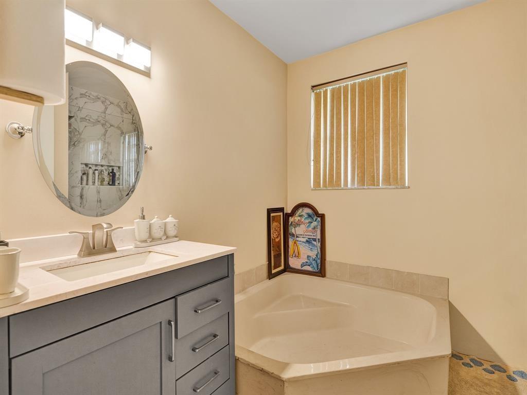 Foto del edificio - 4224 NW 56th Dr