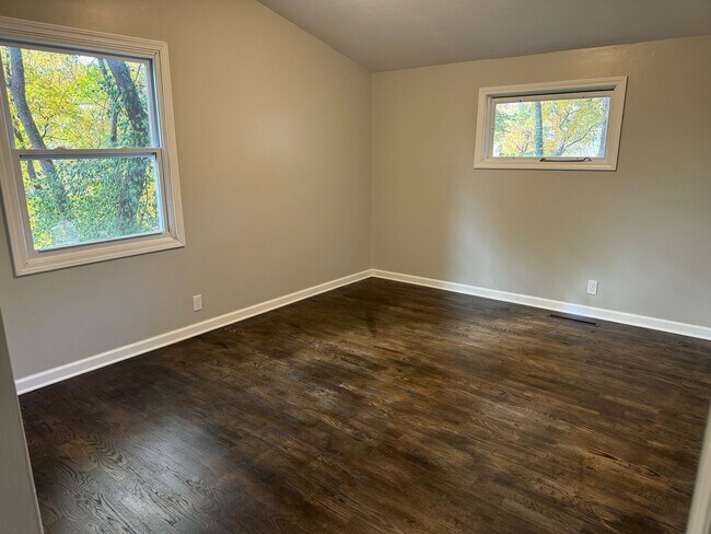 Foto del edificio - 2509 Homestead Ln