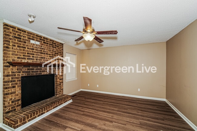 Building Photo - 507 Bennett Dr