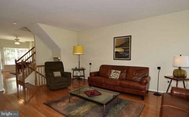 Building Photo - 14607 Rainy Spring Ln