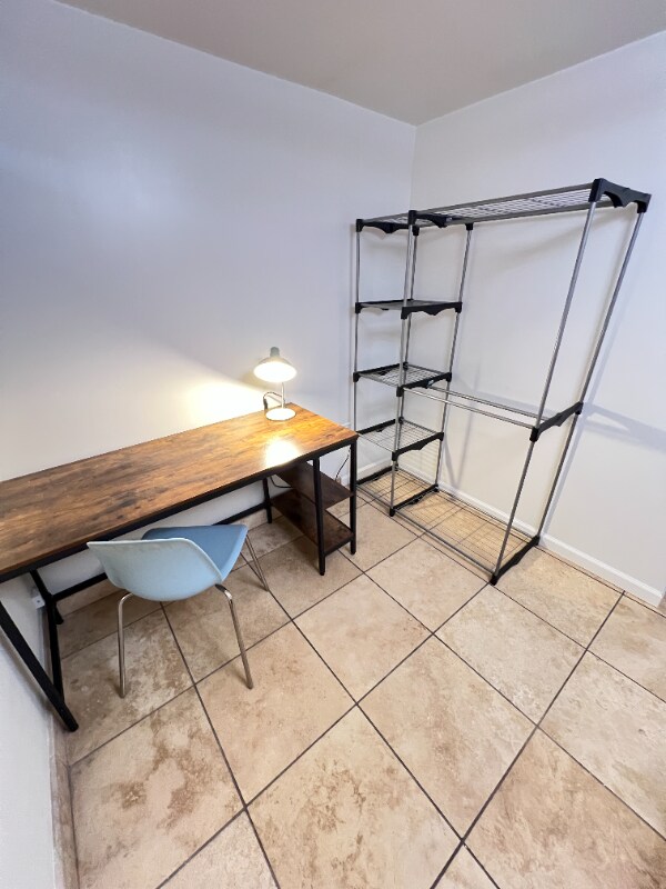 Foto del edificio - 4213 N Westview Dr