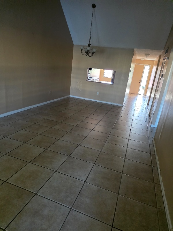 Primary Photo - 615 NW 210th St