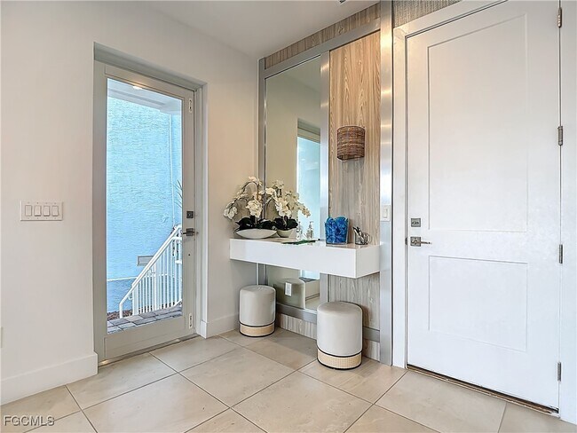 Foto del edificio - 5816 Shell Cove Drive