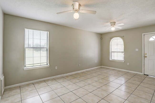 Foto del edificio - 320 6th St